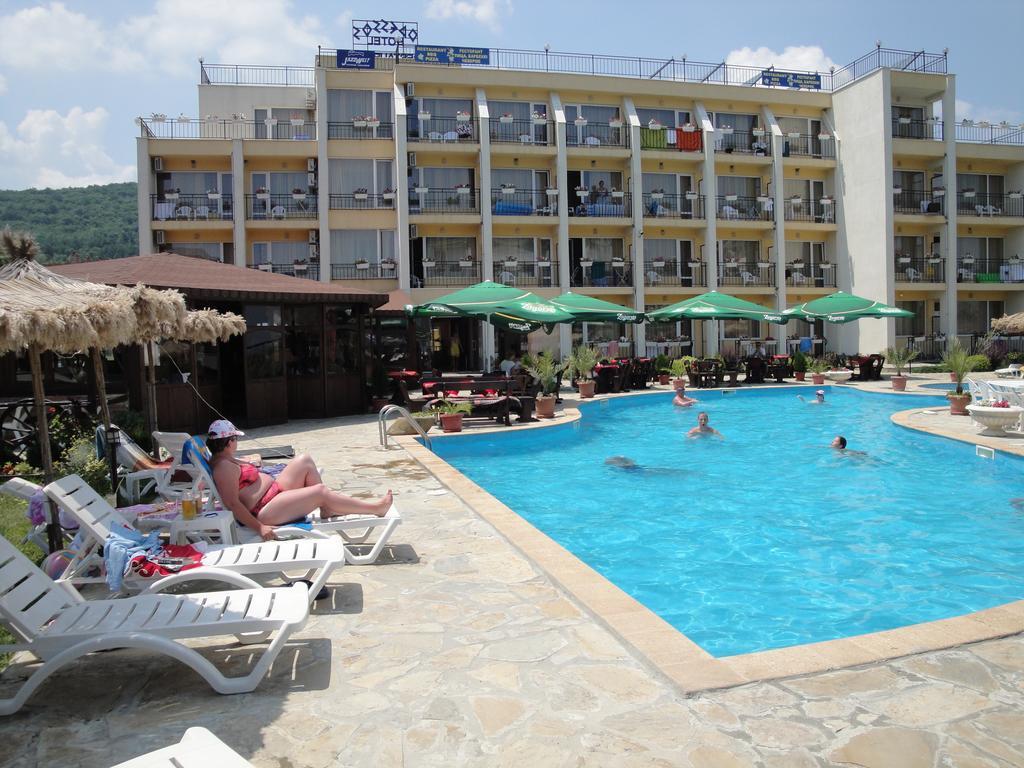 Park Hotel Argo 오브조르 외부 사진